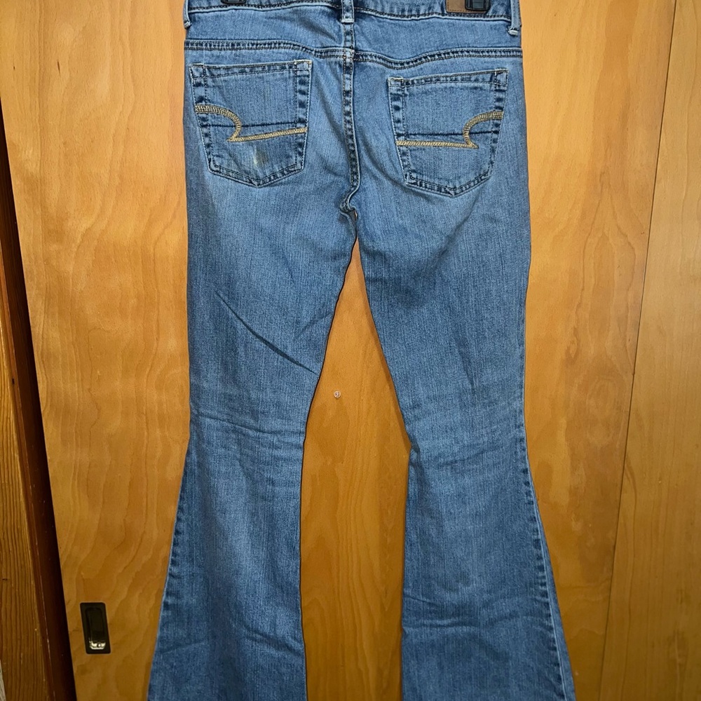 American Eagle, distressed jeans, size 2 - Picture 2 of 2